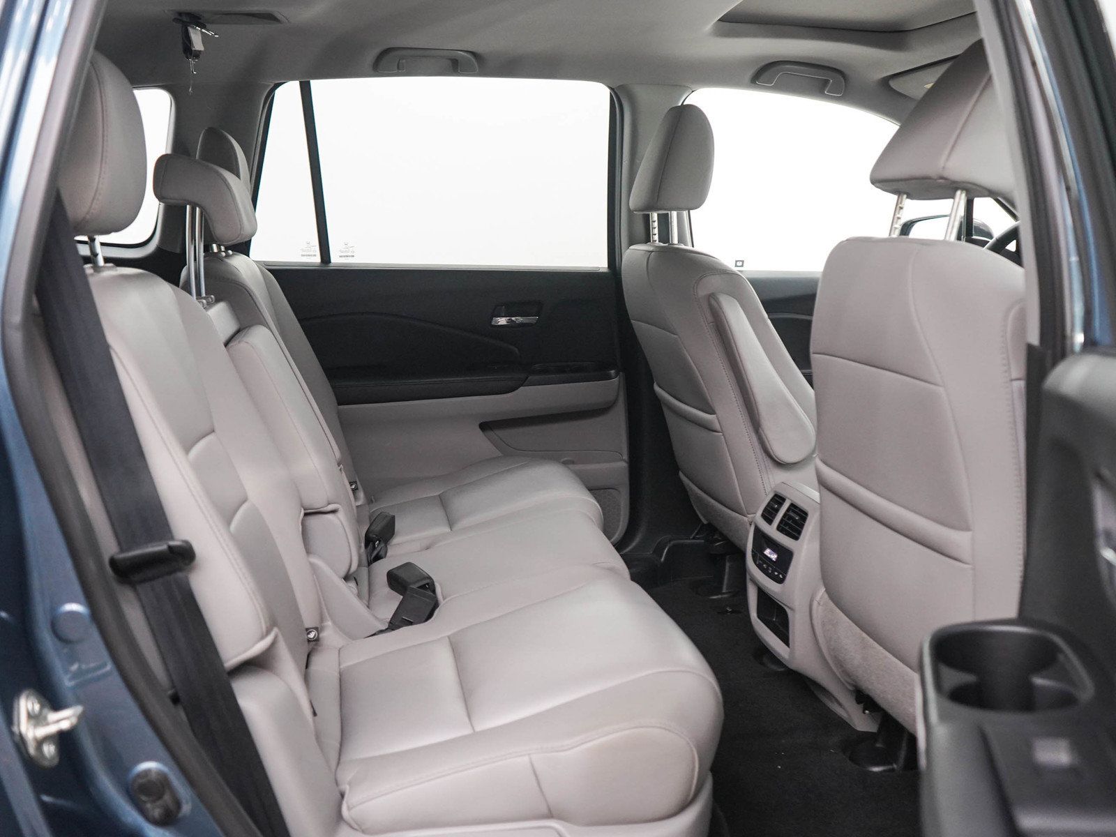 Used 2017 Honda Pilot EX-L image 12