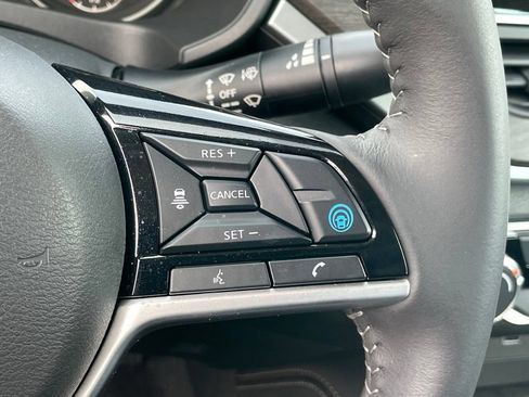 Certified 2023 Nissan Altima 2.5 SV w/ SV Premium Package AWD/4WD image 19