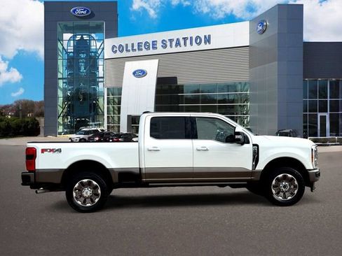 Certified 2023 Ford F250 King Ranch w/ FX4 Off-Road Package image 5