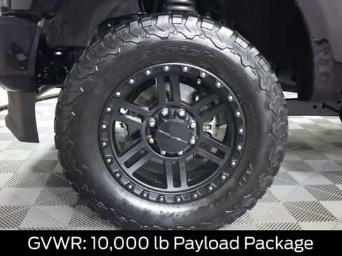 Used 2022 Ford F250 Lariat w/ Black Appearance Package image 27