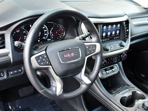 Used 2021 GMC Acadia Denali w/ Denali Technology Package FWD image 50