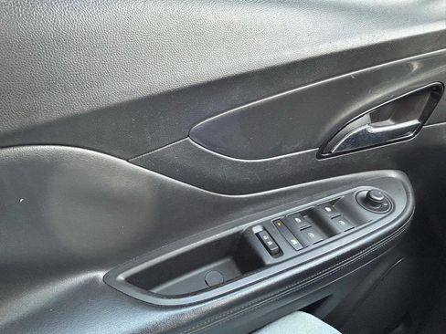 Used 2017 Buick Encore Preferred FWD image 28
