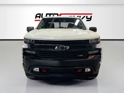 Used 2021 Chevrolet Silverado 1500 LT Trail Boss image 2