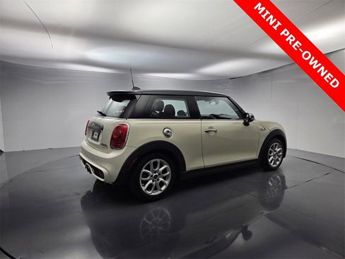 Used 2015 MINI Cooper S image 22