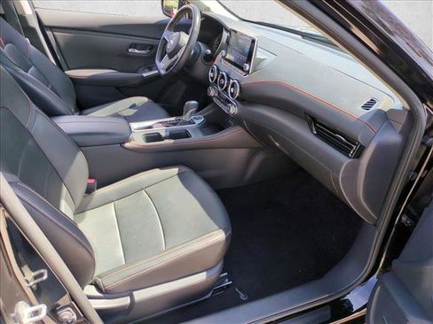 Used 2021 Nissan Sentra SR w/ SR Premium Package image 20