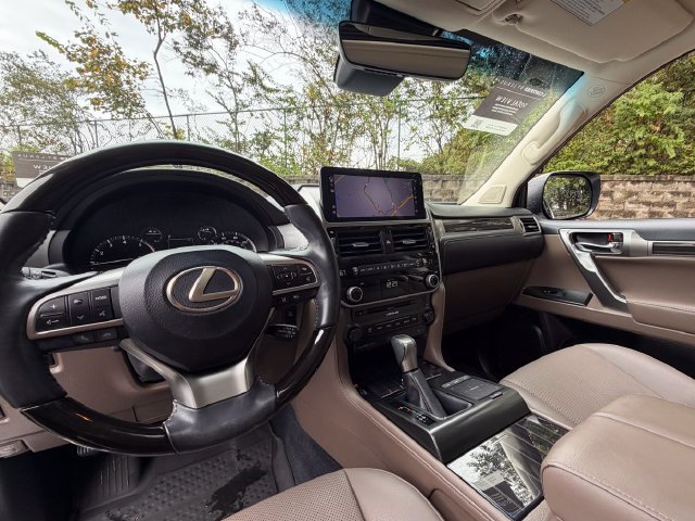 Certified 2023 Lexus GX 460 Premium w/ Accessory Package AWD/4WD image 18