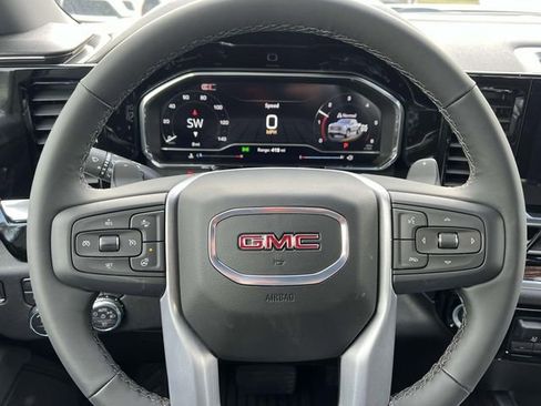 Used 2025 GMC Sierra 1500 Elevation image 20