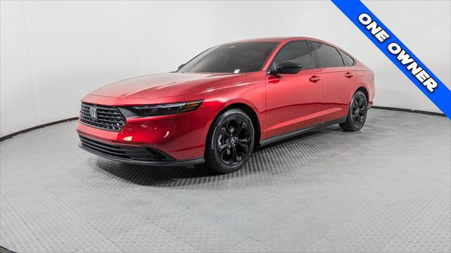 Used 2025 Honda Accord SE image 2