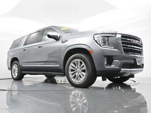 Used 2022 GMC Yukon XL SLT AWD/4WD image 51