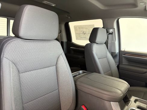 New 2026 Chevrolet Silverado 1500 RST AWD/4WD image 40