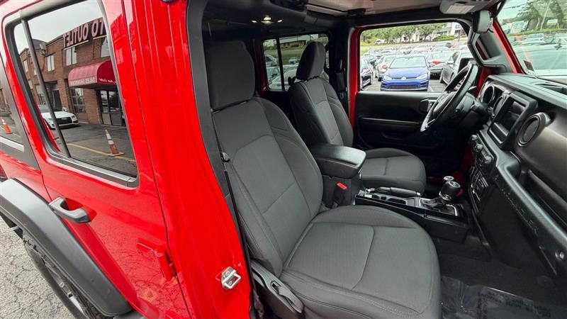Used 2021 Jeep Wrangler 4WD Unlimited Sport image 8