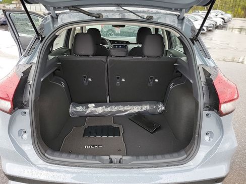 New 2024 Nissan Kicks SV w/ Interior Electronics Package image 19