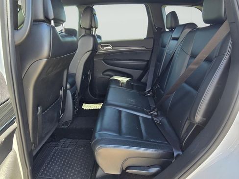 Used 2019 Jeep Grand Cherokee Limited w/ Trailer Tow Group IV AWD/4WD image 26