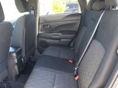 Used 2024 Mitsubishi Outlander Sport AWD image 17