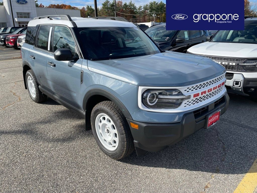 New 2025 Ford Bronco Sport Heritage AWD/4WD image 1