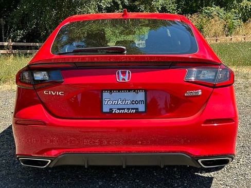 Used 2022 Honda Civic Sport Touring image 7