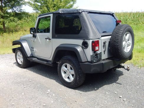 Used 2007 Jeep Wrangler X AWD/4WD image 4