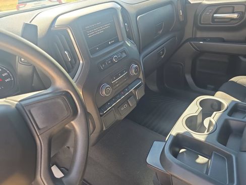 Used 2023 Chevrolet Silverado 1500 Custom AWD/4WD image 26