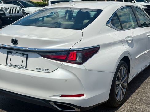 Used 2021 Lexus ES 350 w/ Premium Package FWD image 17