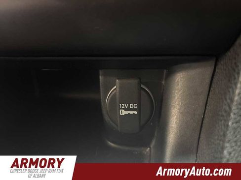 Used 2023 Dodge Charger SXT image 19