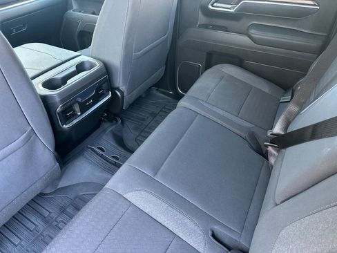 Used 2025 GMC Sierra 1500 Elevation AWD/4WD image 12