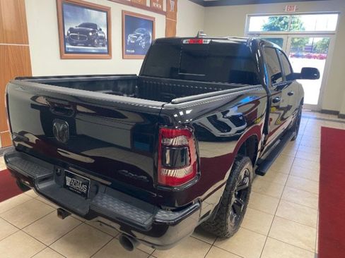 Used 2019 RAM 1500 Big Horn AWD/4WD image 3
