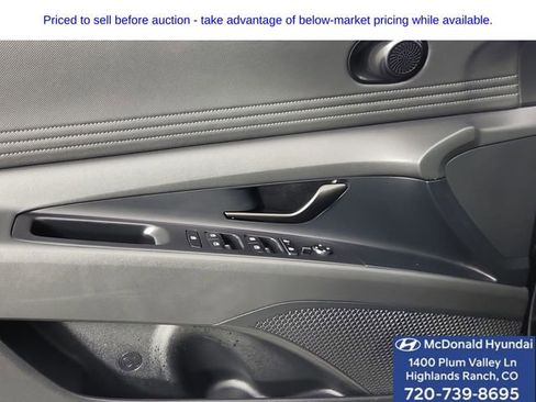 Certified 2025 Hyundai Elantra SEL FWD image 9