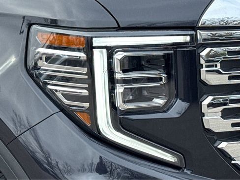 New 2026 GMC Sierra 1500 Denali AWD/4WD image 19
