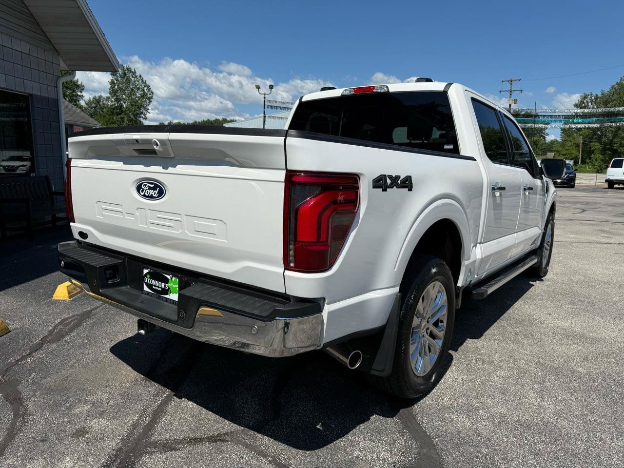 Used 2025 Ford F150 Lariat AWD/4WD image 3
