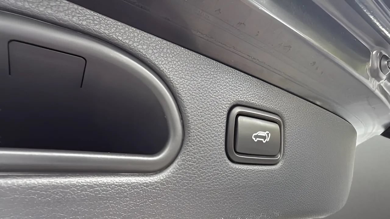 Used 2018 Hyundai Tucson Value AWD/4WD image 14