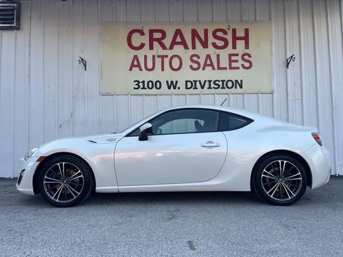 Used 2013 Scion FR-S 10 Series image 5