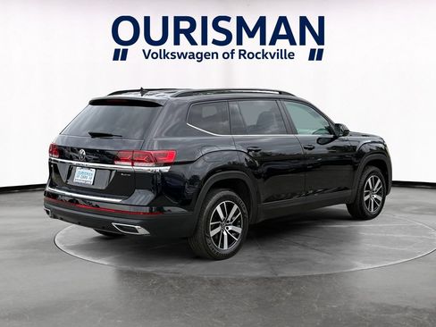 Used 2023 Volkswagen Atlas SE AWD/4WD image 6