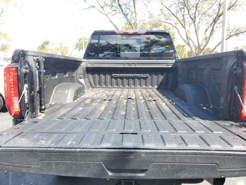 Certified 2023 GMC Sierra 2500 Denali w/ Denali Black Diamond Edition image 26