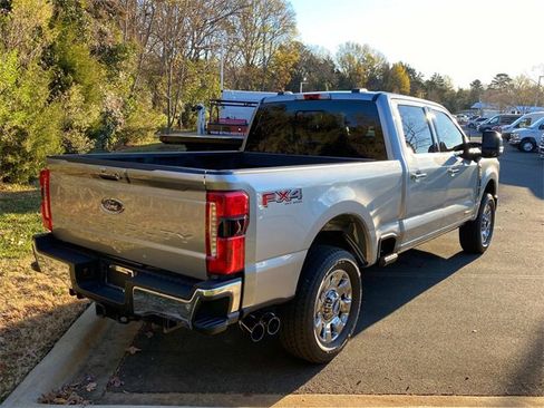 Used 2024 Ford F250 Lariat w/ Lariat Ultimate Package image 34