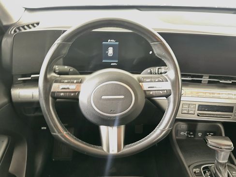 Used 2024 Hyundai Kona SEL FWD image 17