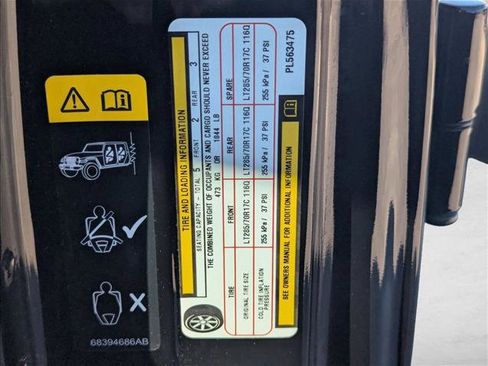 Used 2023 Jeep Gladiator Mojave w/ Trailer Tow Package image 16