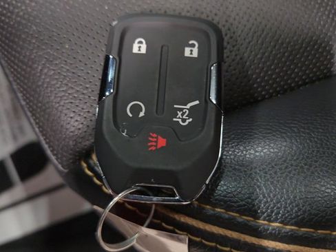 Used 2023 GMC Terrain AT4 w/ Tech Package AWD/4WD image 28