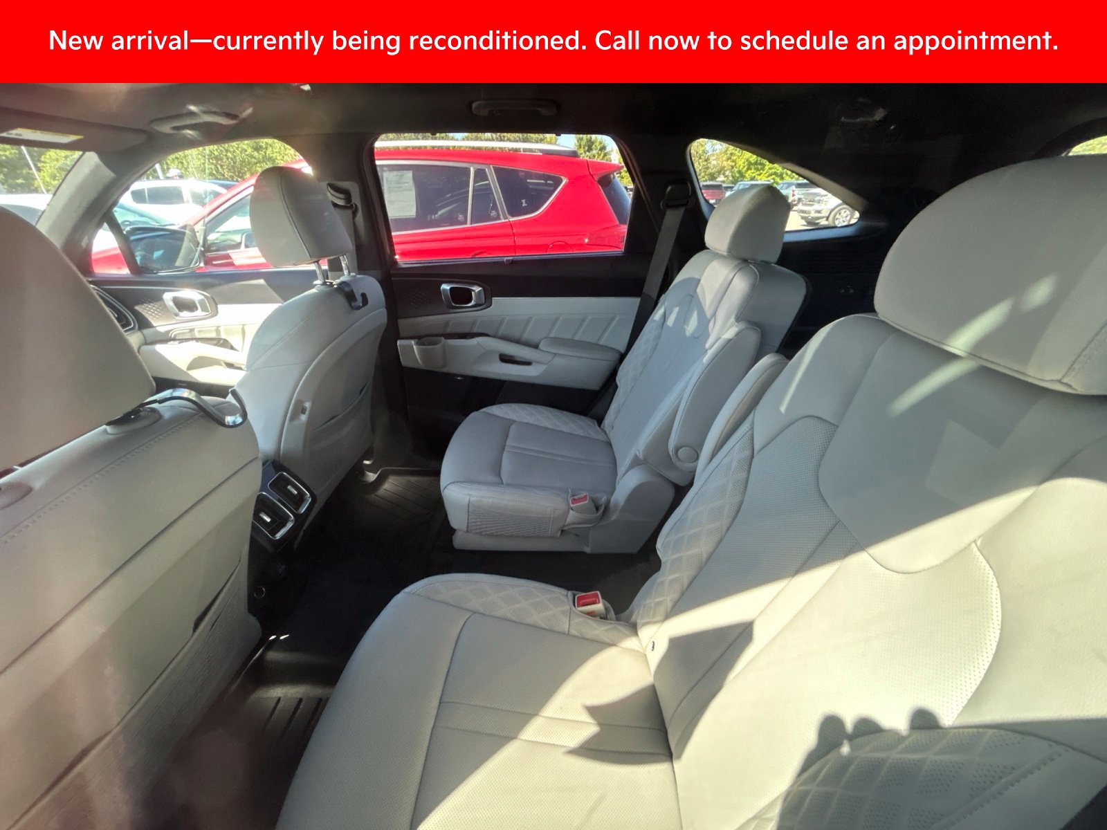 Certified 2025 Kia Sorento SX Prestige AWD/4WD image 7