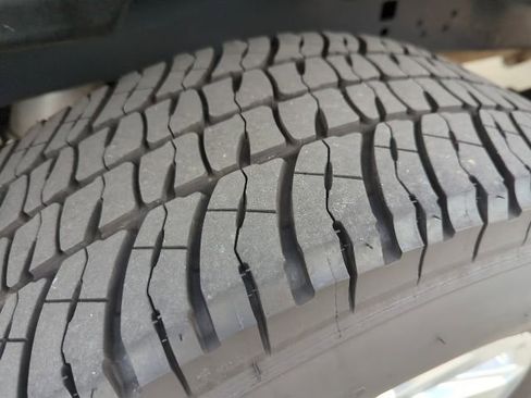 Used 2021 Ford F250 Platinum image 10