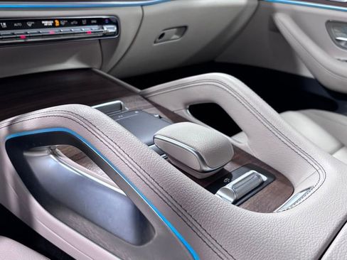 Certified 2023 Mercedes-Benz GLS 450 4MATIC image 14