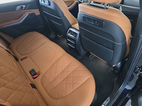 Used 2023 BMW X5 xDrive45e w/ M Sport Package AWD/4WD image 16