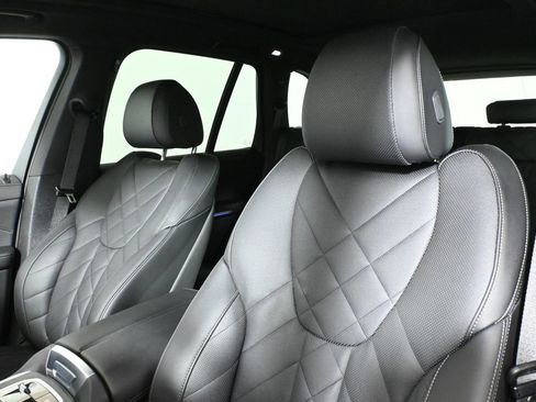 Certified 2025 BMW X5 xDrive50e w/ Parking Assistance Package image 15