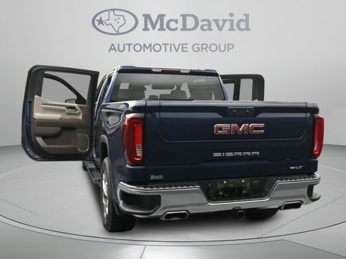 Used 2023 GMC Sierra 1500 SLT AWD/4WD image 43
