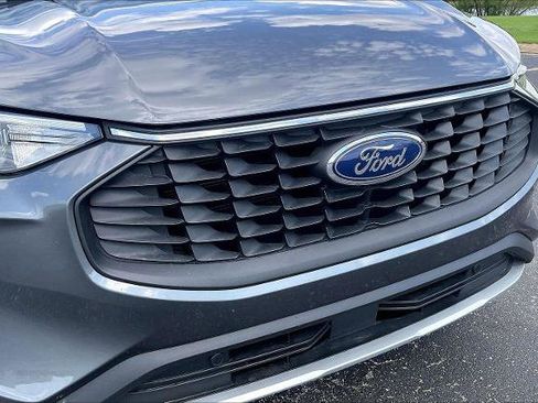 Certified 2025 Ford Escape Active FWD image 25