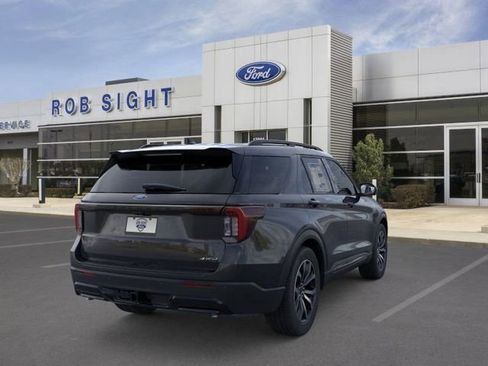 New 2026 Ford Explorer ST-Line image 8