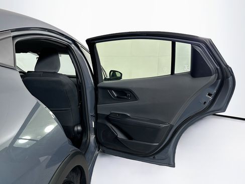 Used 2025 Toyota Prius LE image 29