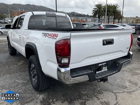 Used 2018 Toyota Tacoma TRD Off-Road image 78