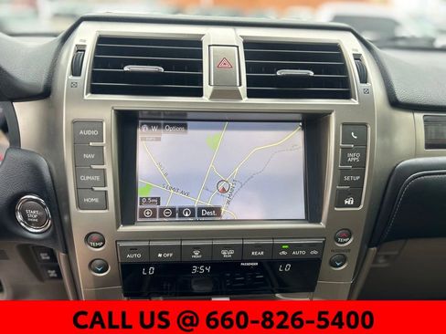 Used 2021 Lexus GX 460 Luxury w/ Accessory Package AWD/4WD image 23
