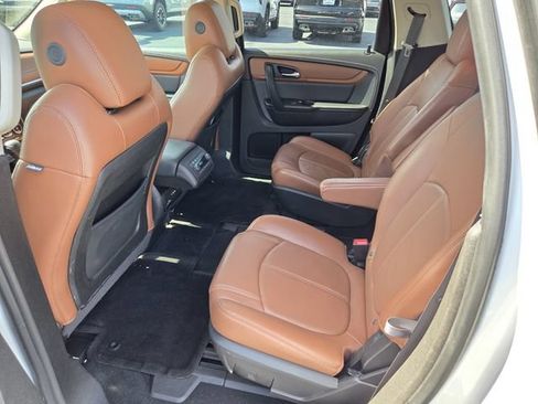Used 2016 Chevrolet Traverse LT FWD image 10