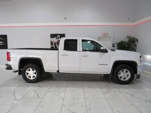 Used 2016 GMC Sierra 1500 SLE w/ SLE Value Package image 2